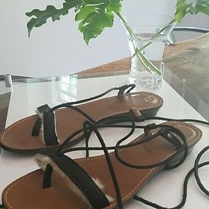 CLEARANCE. UGG Australia lace up sandals
